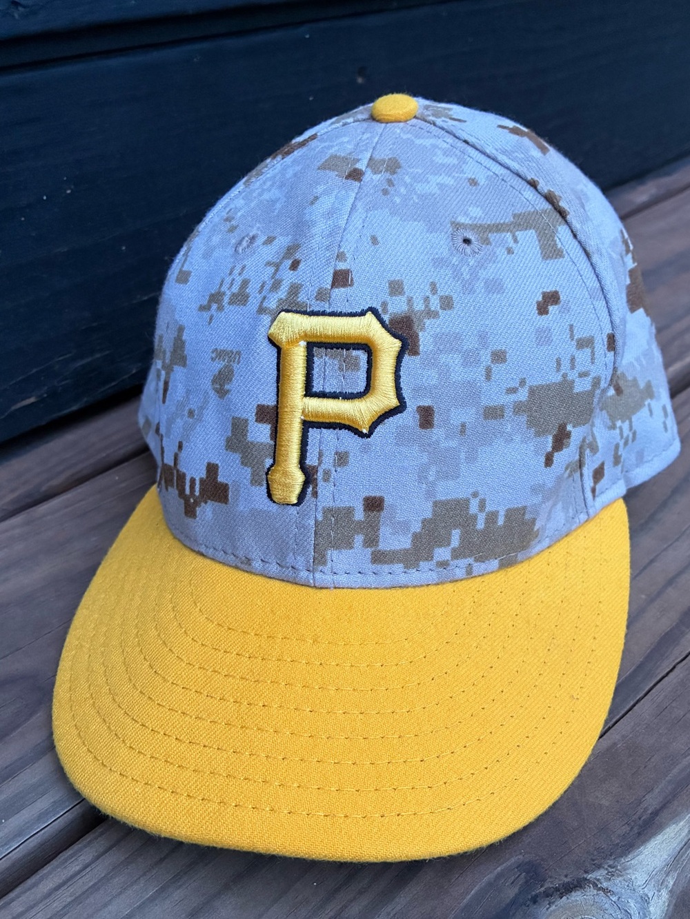 Pittsburgh Pirates Salute to Service New Era 59fifty fitted hat 7 1/2